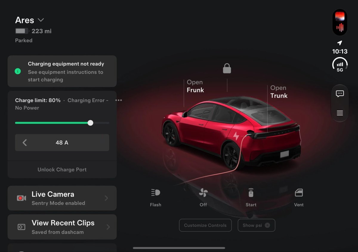 App Tesla no ecrã interior do iPhone Duo